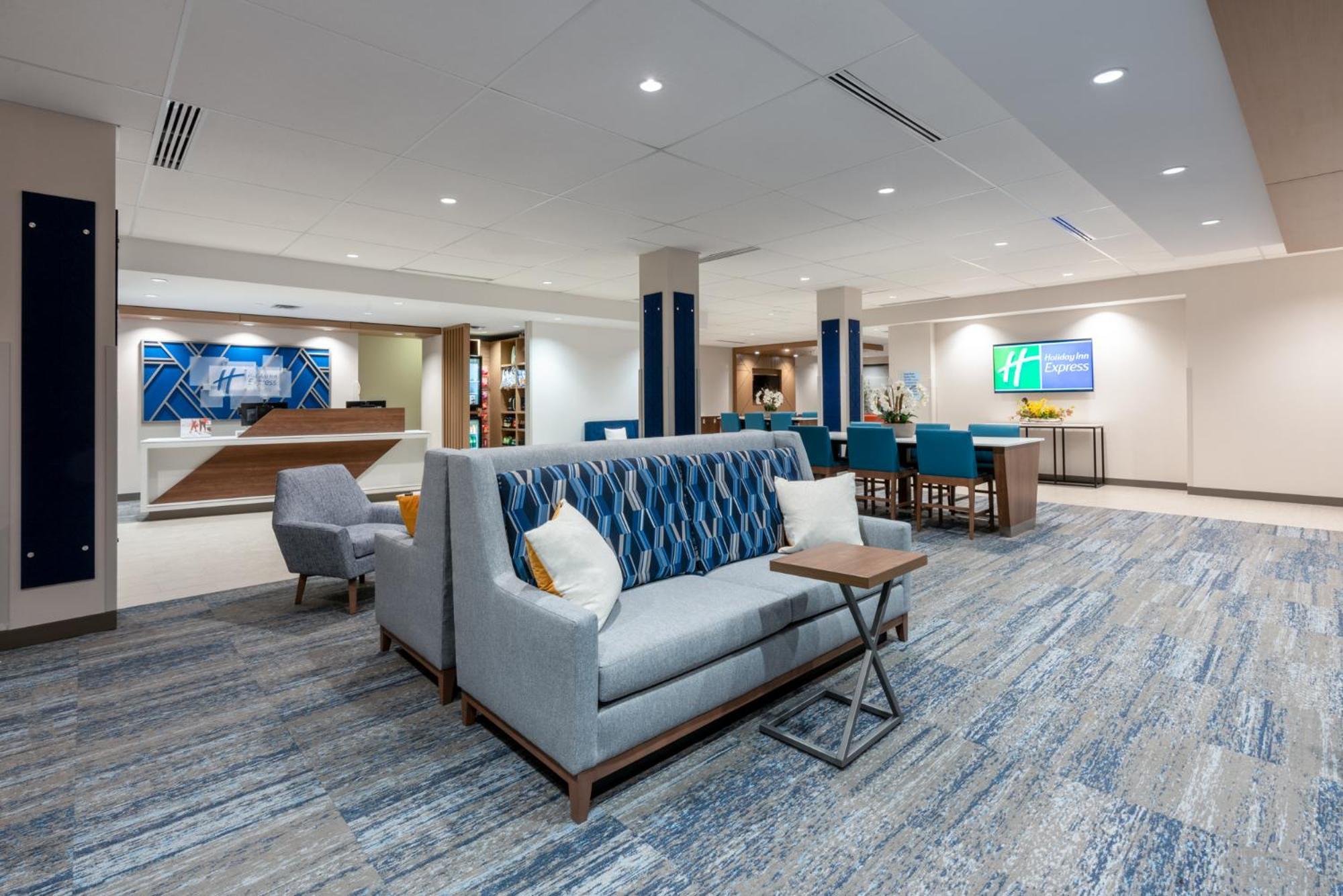 Holiday Inn Express & Suites Vaughan-Southwest By Ihg Exterior photo